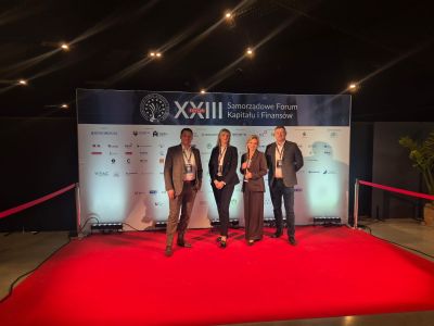 Unihouse på XXIII Forum for Kommunalt Kapital og Finans i Katowice, Polen