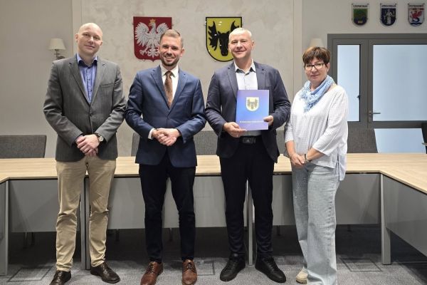Vi har signert kontrakt for oppføring av fire kommunale flerfamilieboliger i Wasilków, Polen