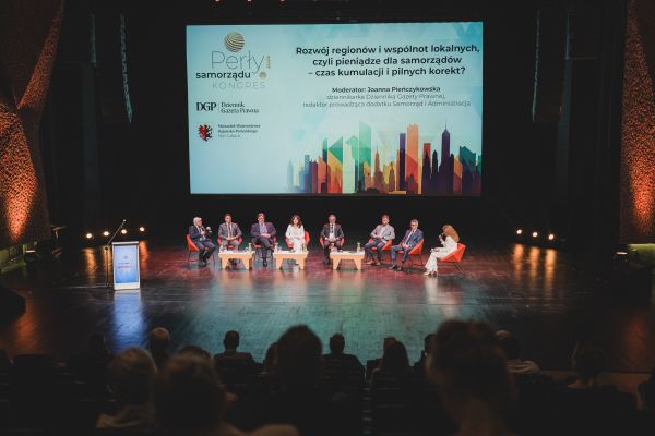 Unihouse på den 9. Kongressen Perły Samorządu i Toruń